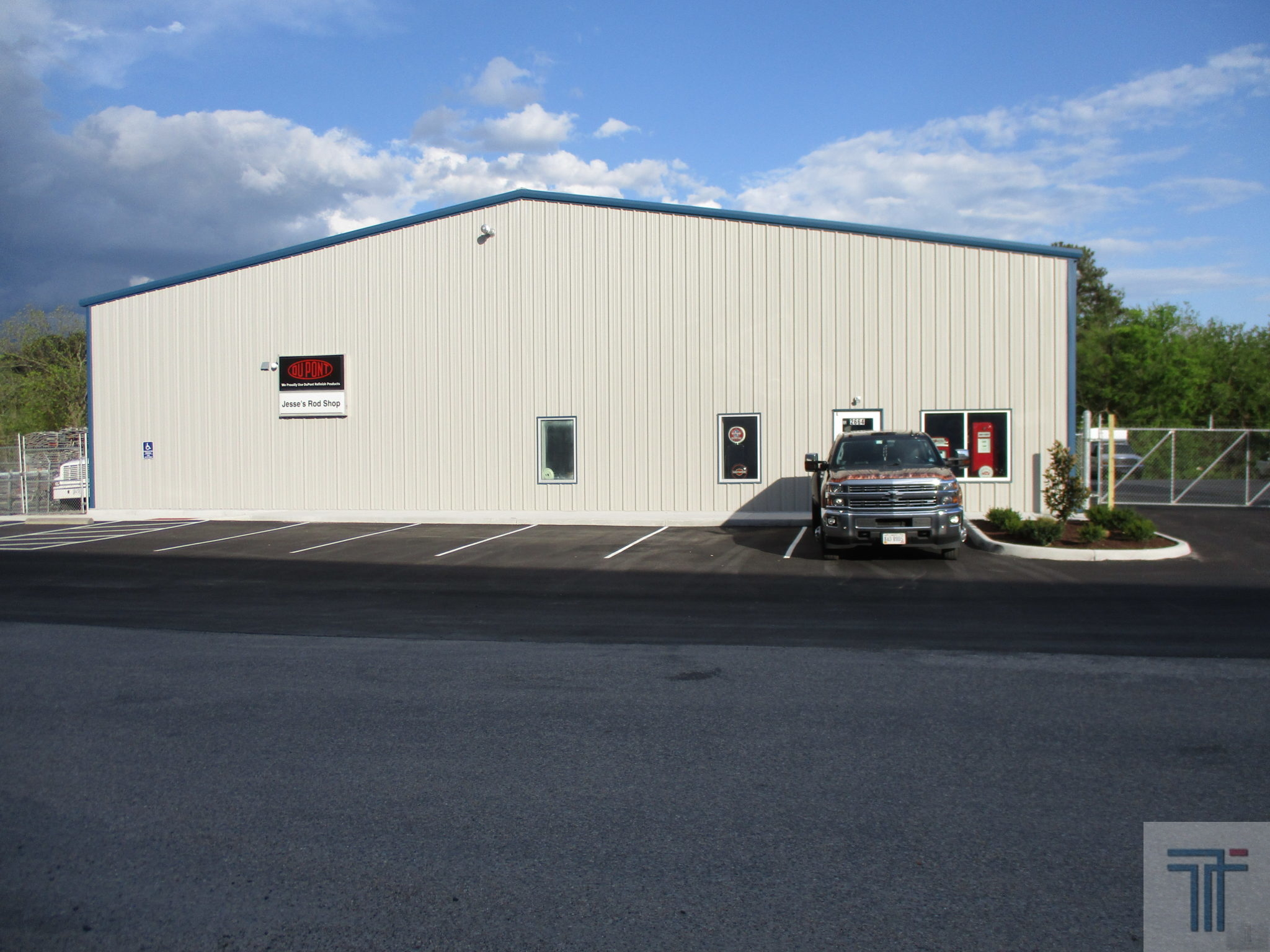 Virginia steel buildings used for automotive shops and maintenance