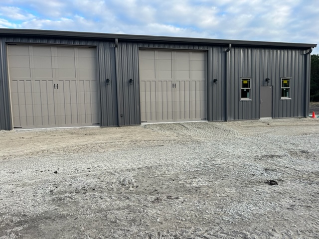 40x64x16 Metal Shop With Living Quarters in North Carolina